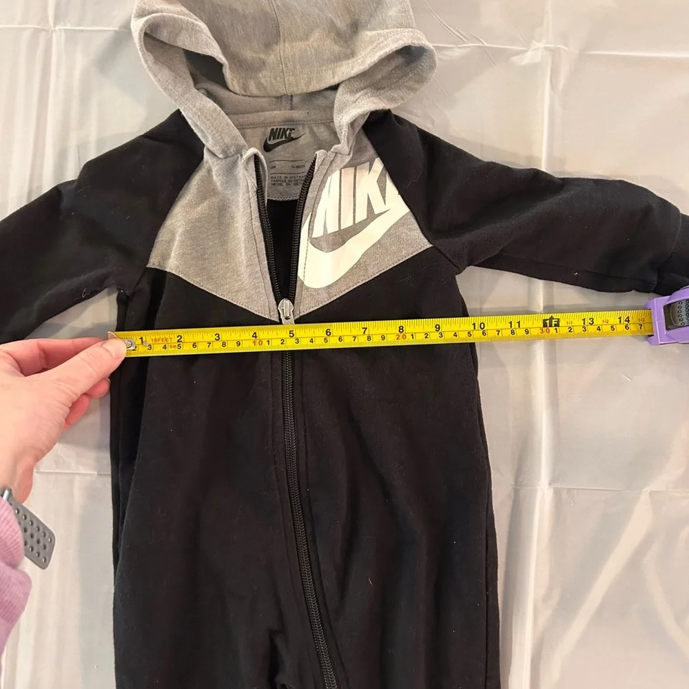 NIKE Baby Coverall Hoodie Cotton One Piece Full Zip Black White & Grey 12 Months